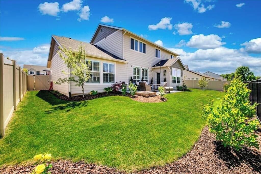 Photo of Outdoor in Eagle