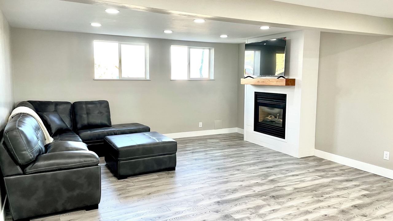 Photo of Livingroom in Lapoint