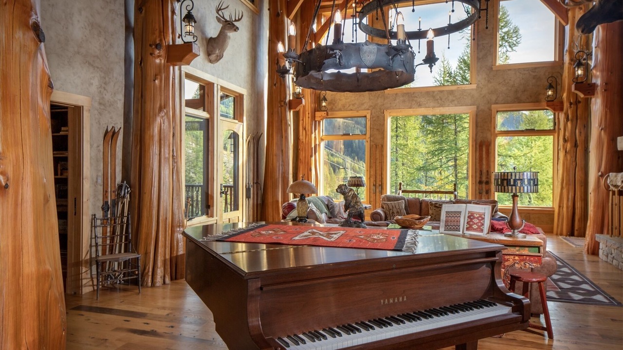 Photo of Livingroom in Whitefish