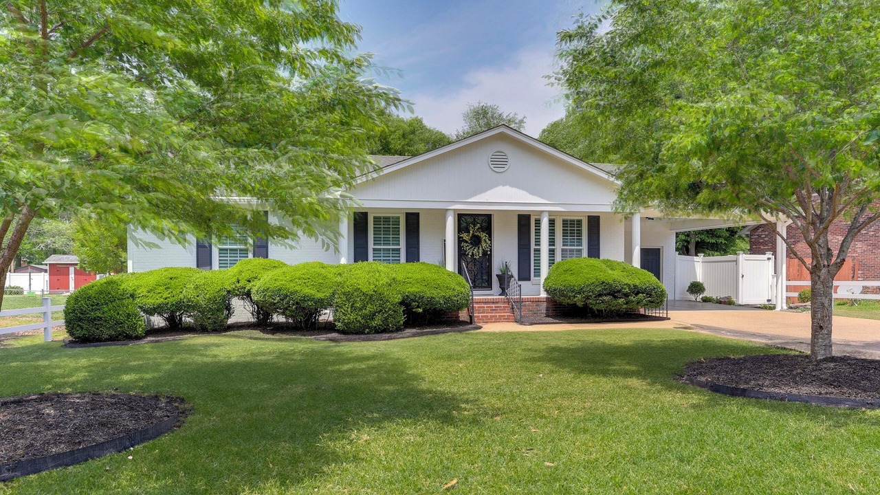 Photo of Outdoor in Jackson