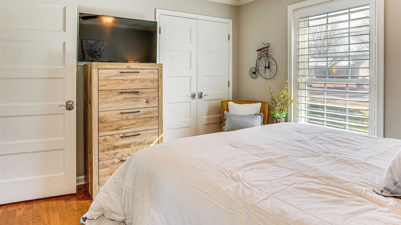 Photo of Bedroom in Jackson