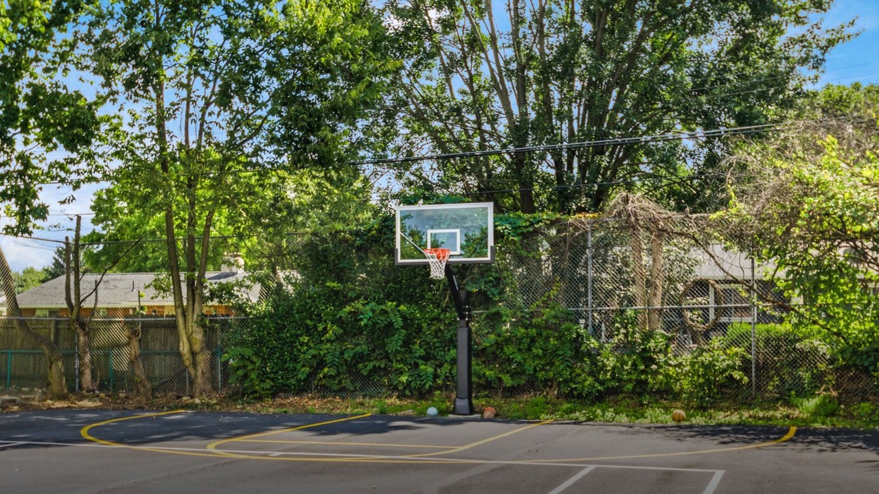 Photo of Others in Northwest Columbus