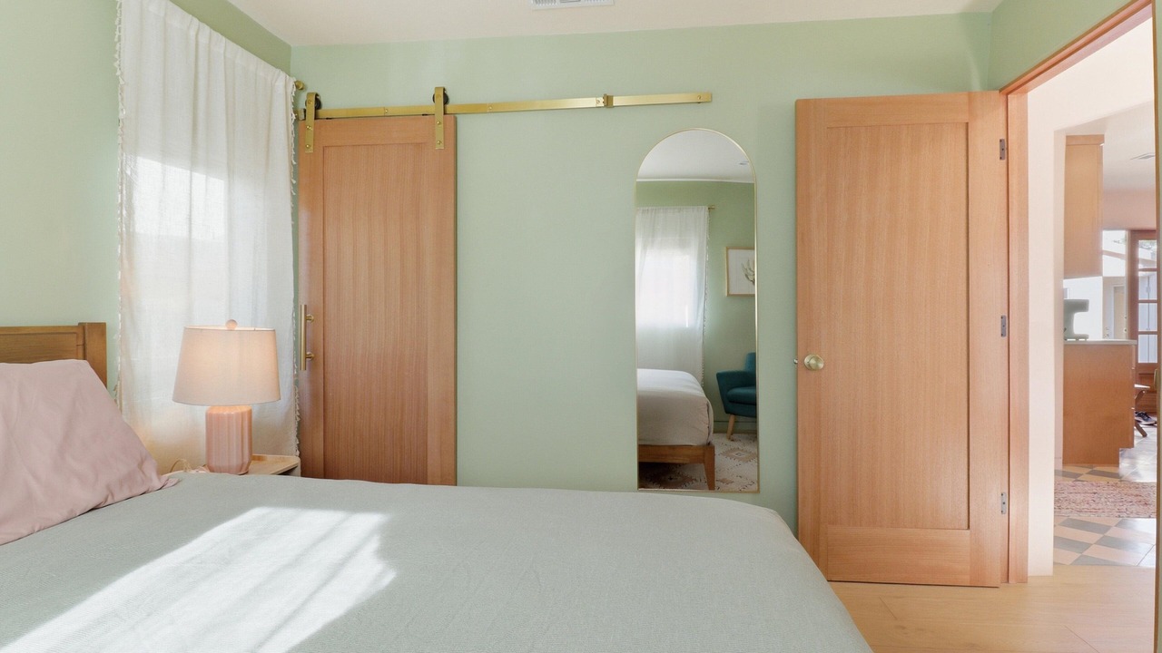Photo of Bedroom in Cypress Park