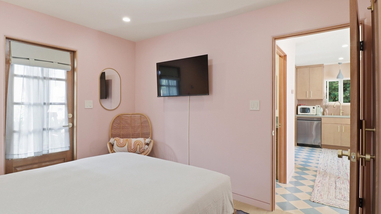 Photo of Bedroom in Cypress Park