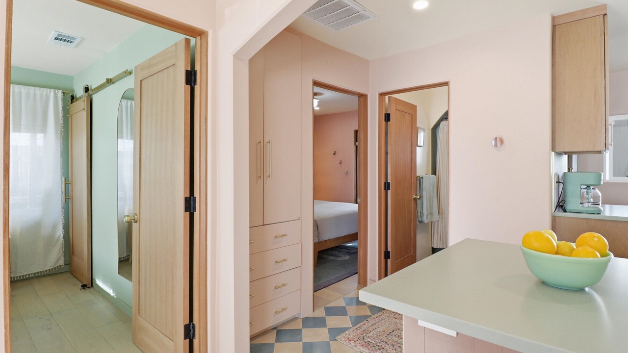 Photo of Bedroom in Cypress Park