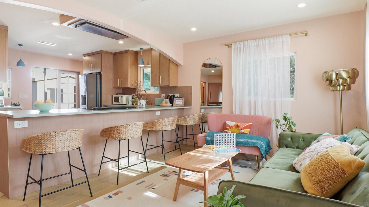 Photo of Livingroom in Cypress Park
