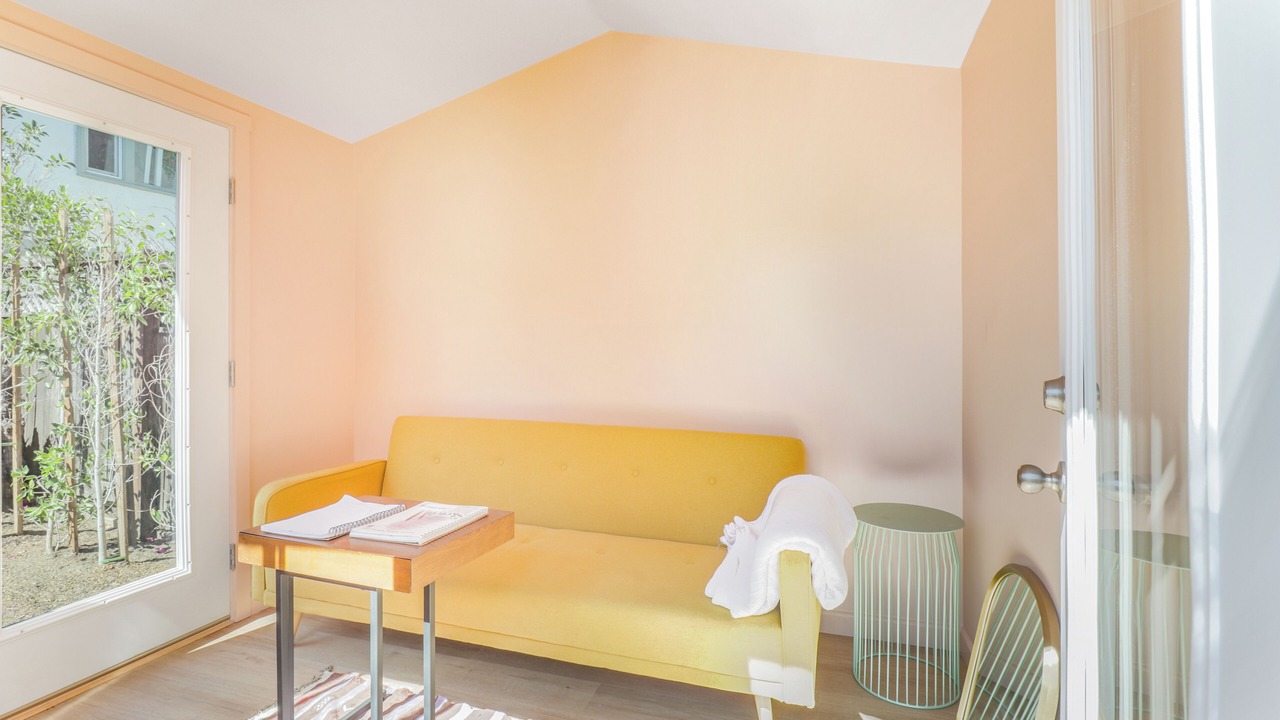Photo of Livingroom in Cypress Park