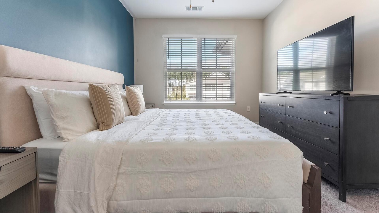 Photo of Bedroom in Summerville