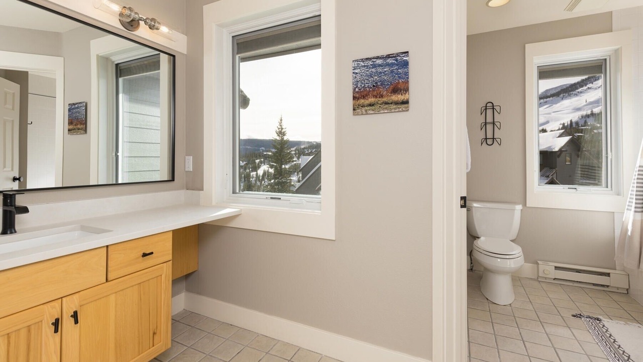 Photo of Bathroom in Saddle Ridge