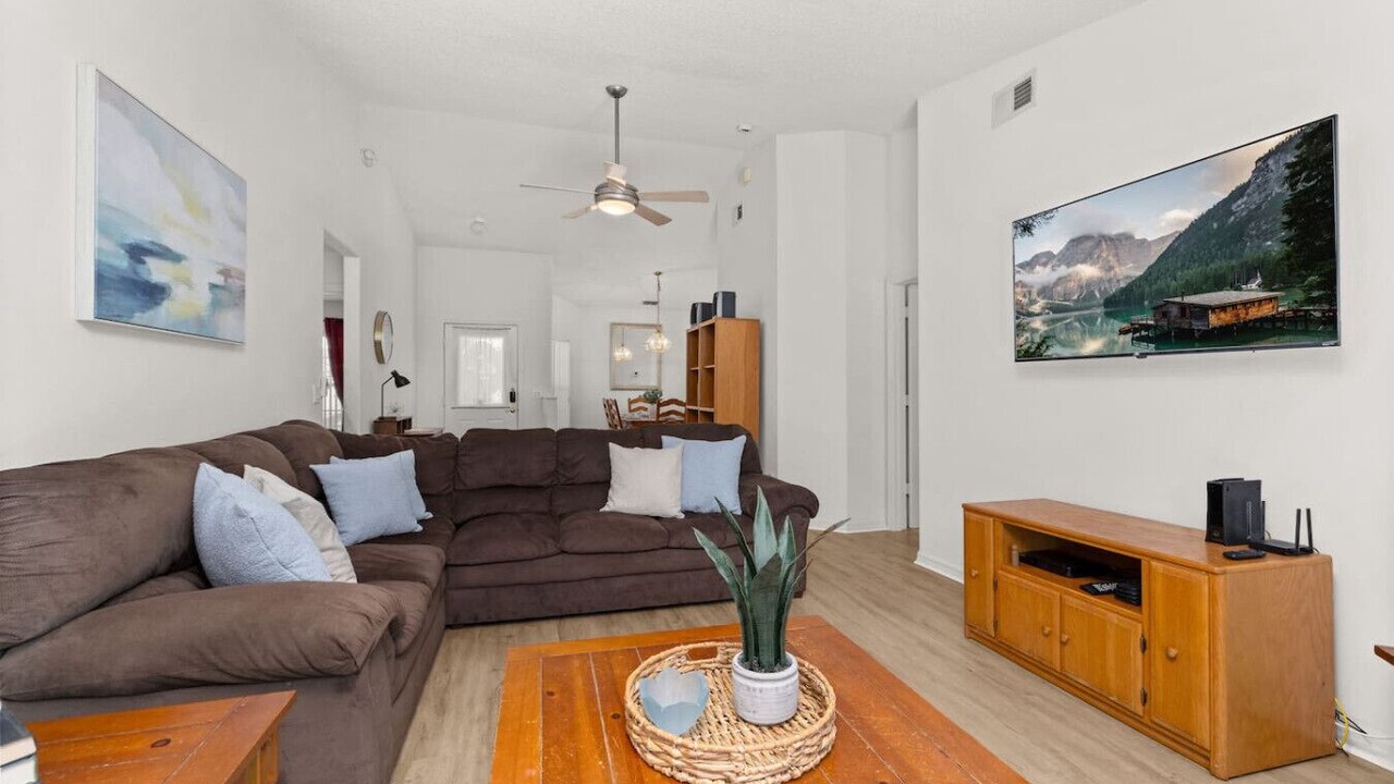 Photo of Livingroom in Indian Point