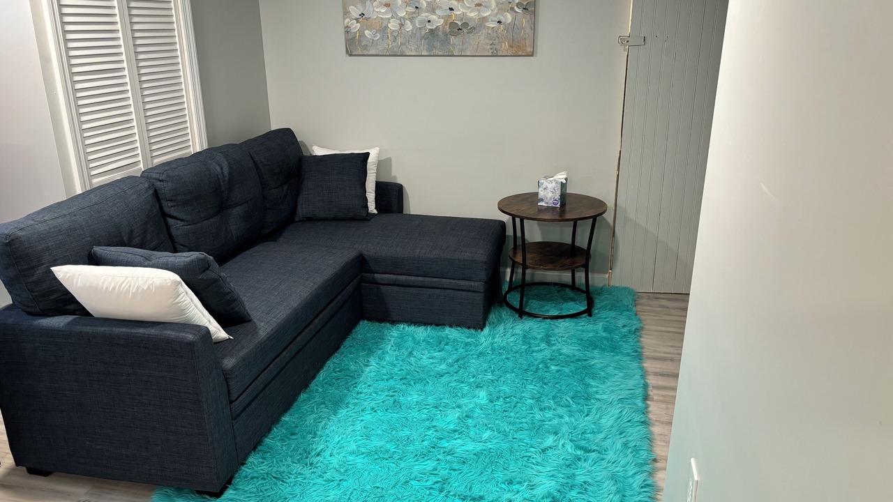 Photo of Livingroom in Cleveland
