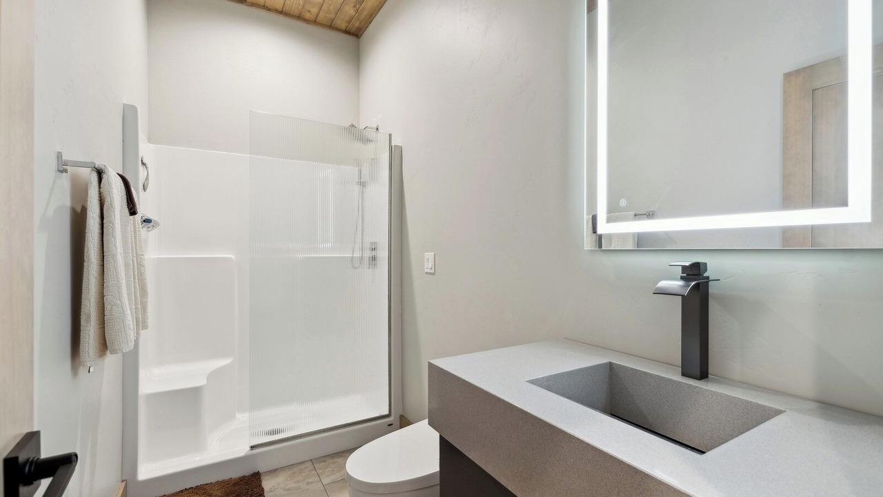 Photo of Bathroom in Eureka