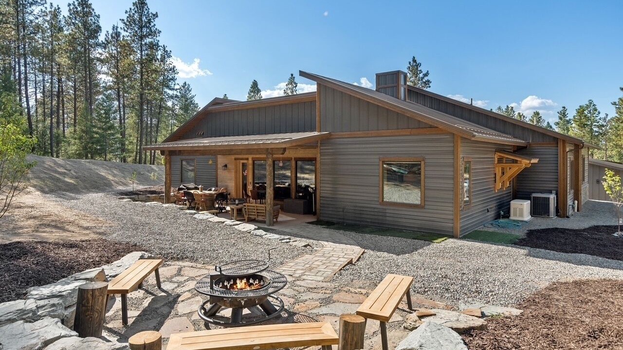 Photo of Outdoor in Eureka