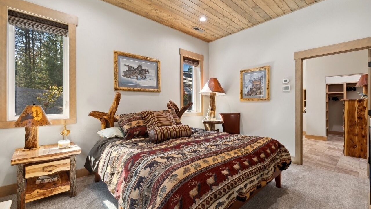 Photo of Bedroom in Eureka