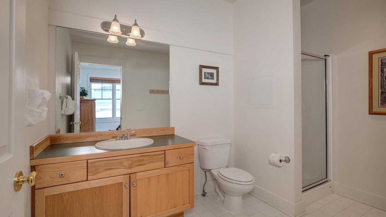 Photo of Bathroom in Saddle Ridge