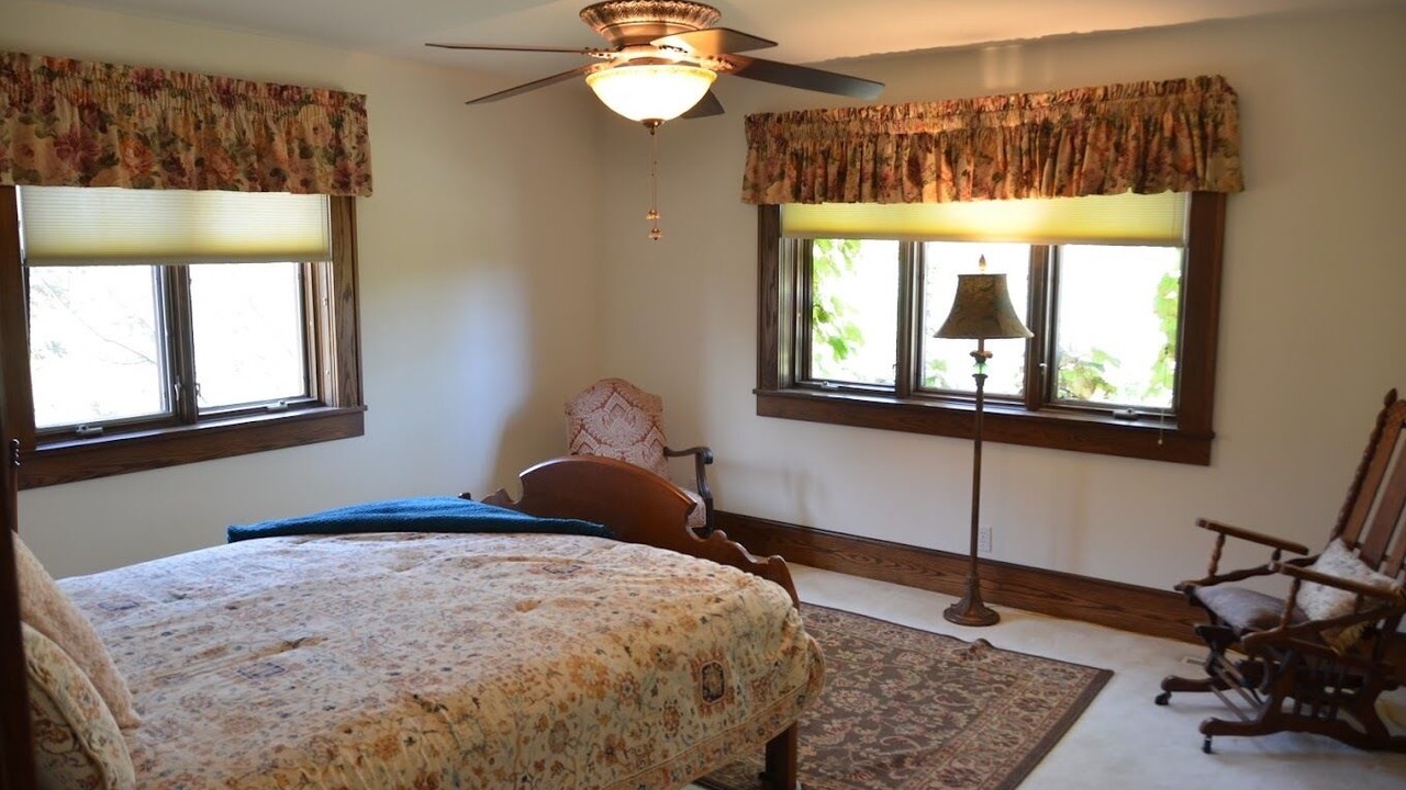 Photo of Bedroom in Ames