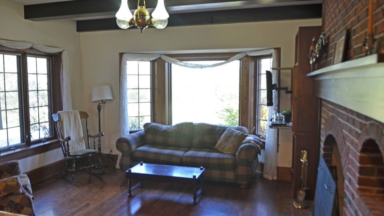 Photo of Livingroom in Ames