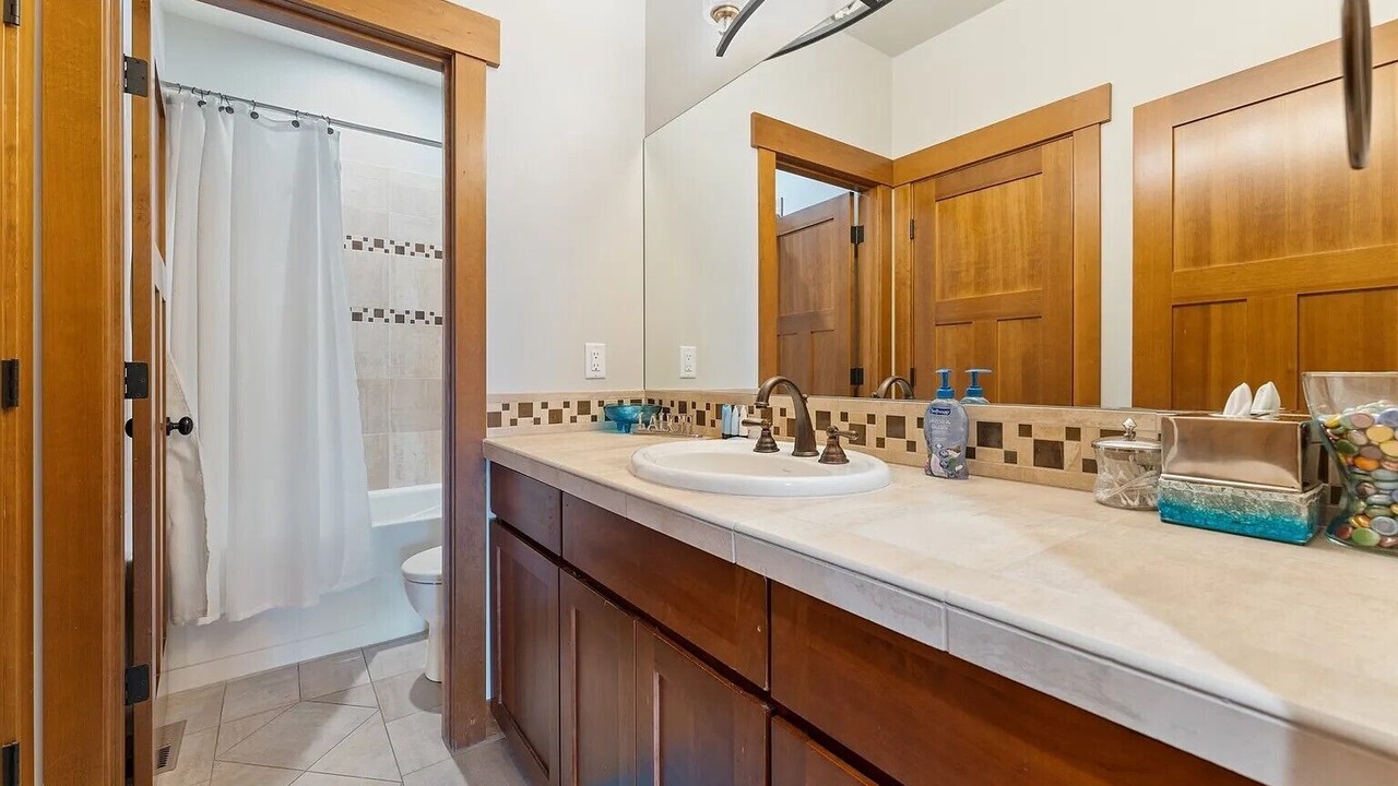 Photo of Bathroom in Chelan