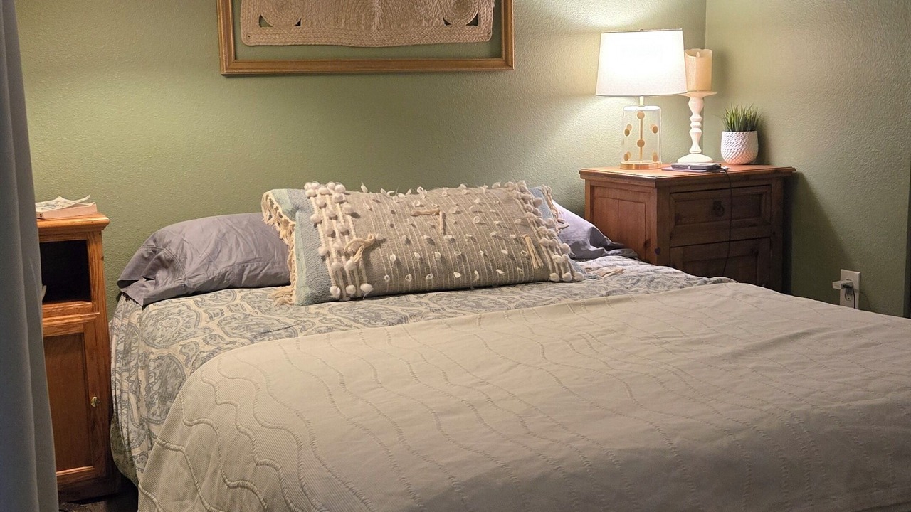 Photo of Bedroom in Gaslamp Quarter