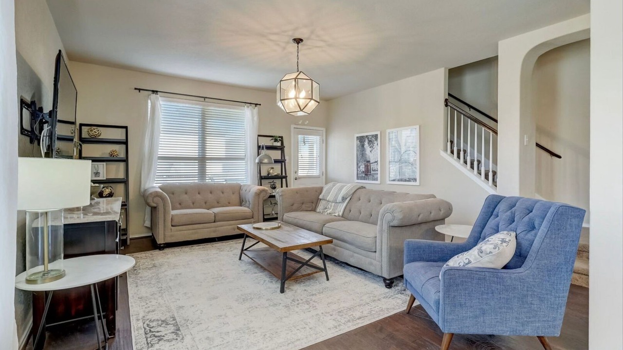 Photo of Livingroom in Converse