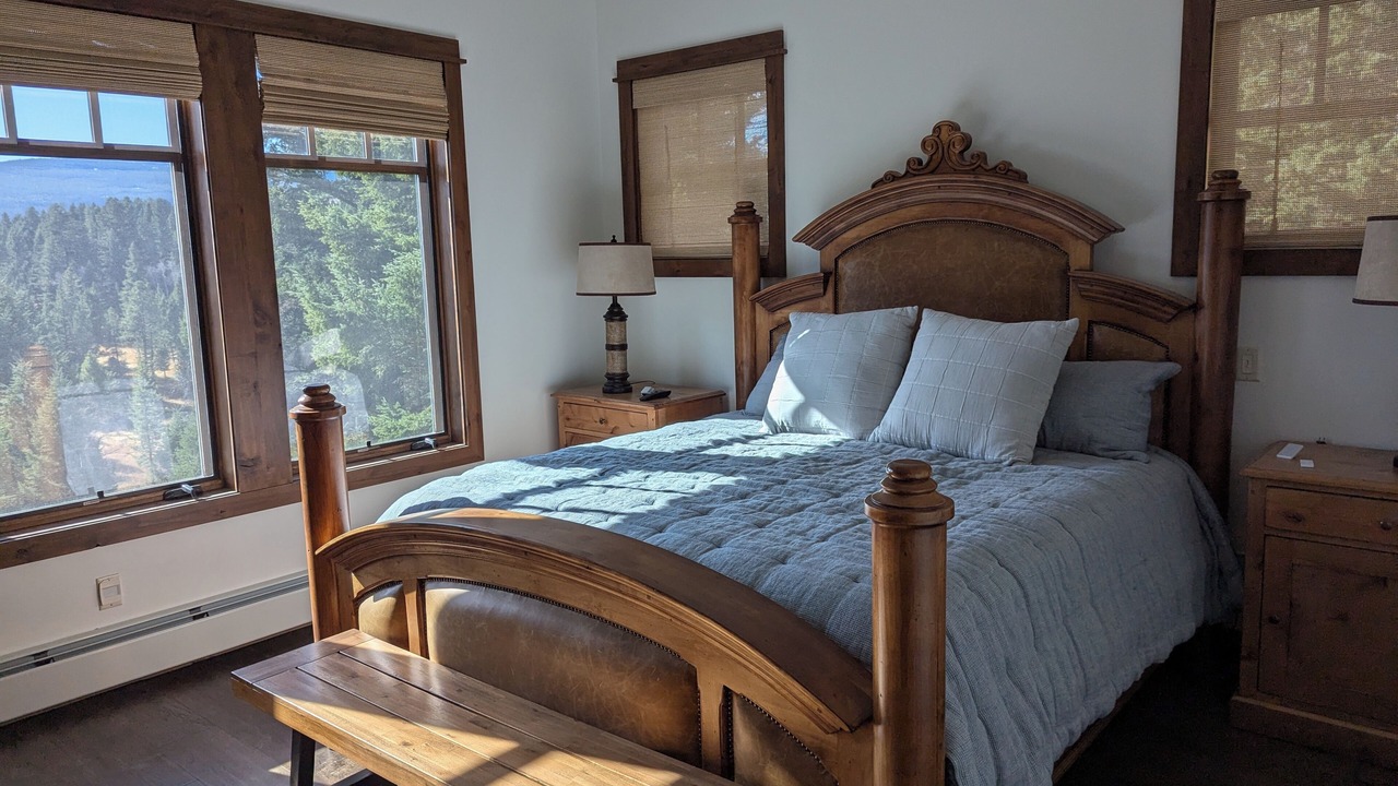Photo of Bedroom in Riverview Ranch