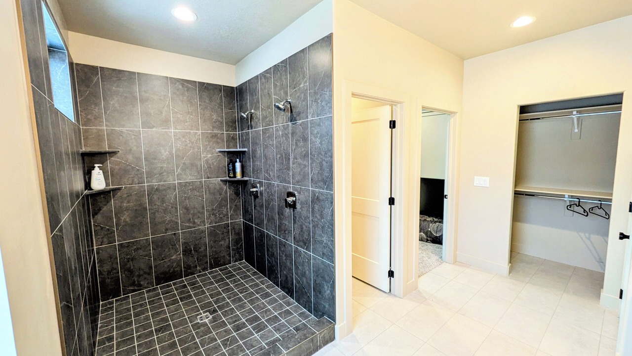 Photo of Bathroom in Beaver