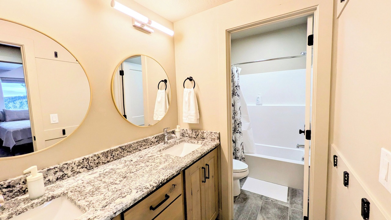 Photo of Bathroom in Beaver