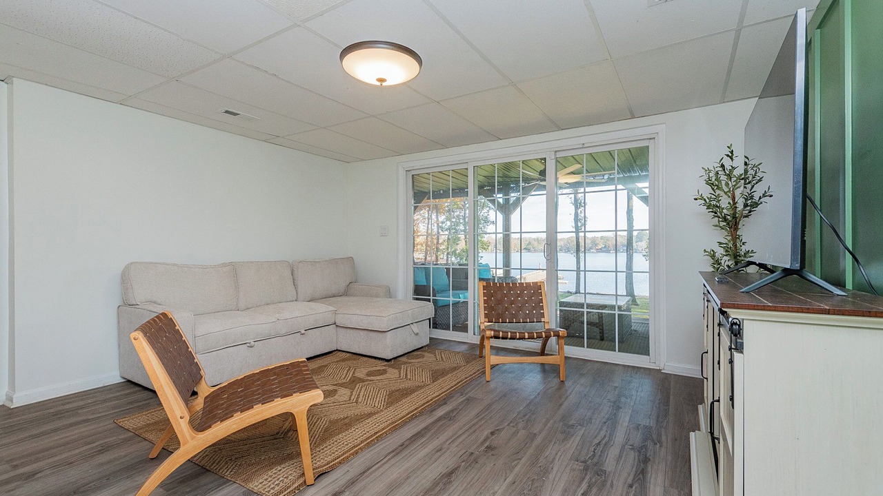 Photo of Livingroom in Southmont
