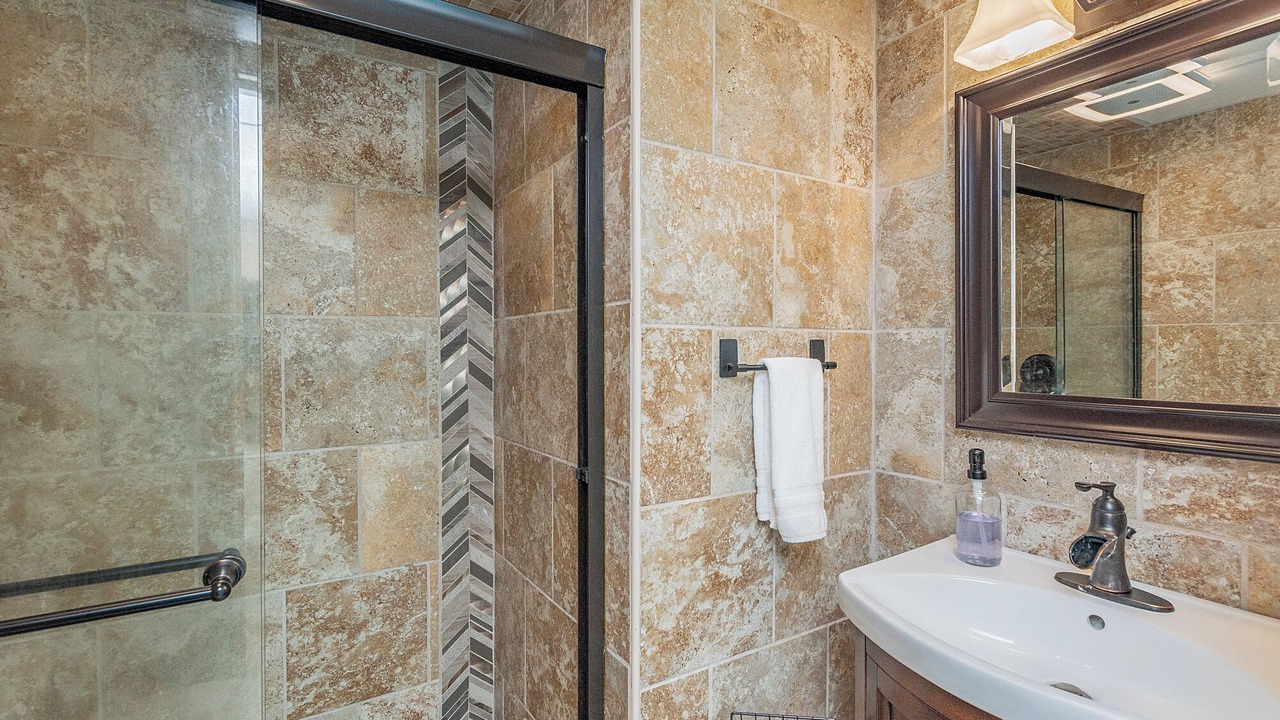 Photo of Bathroom in Southmont