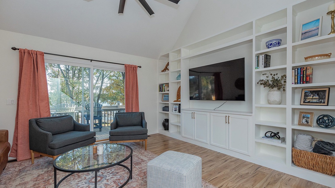 Photo of Livingroom in Southmont