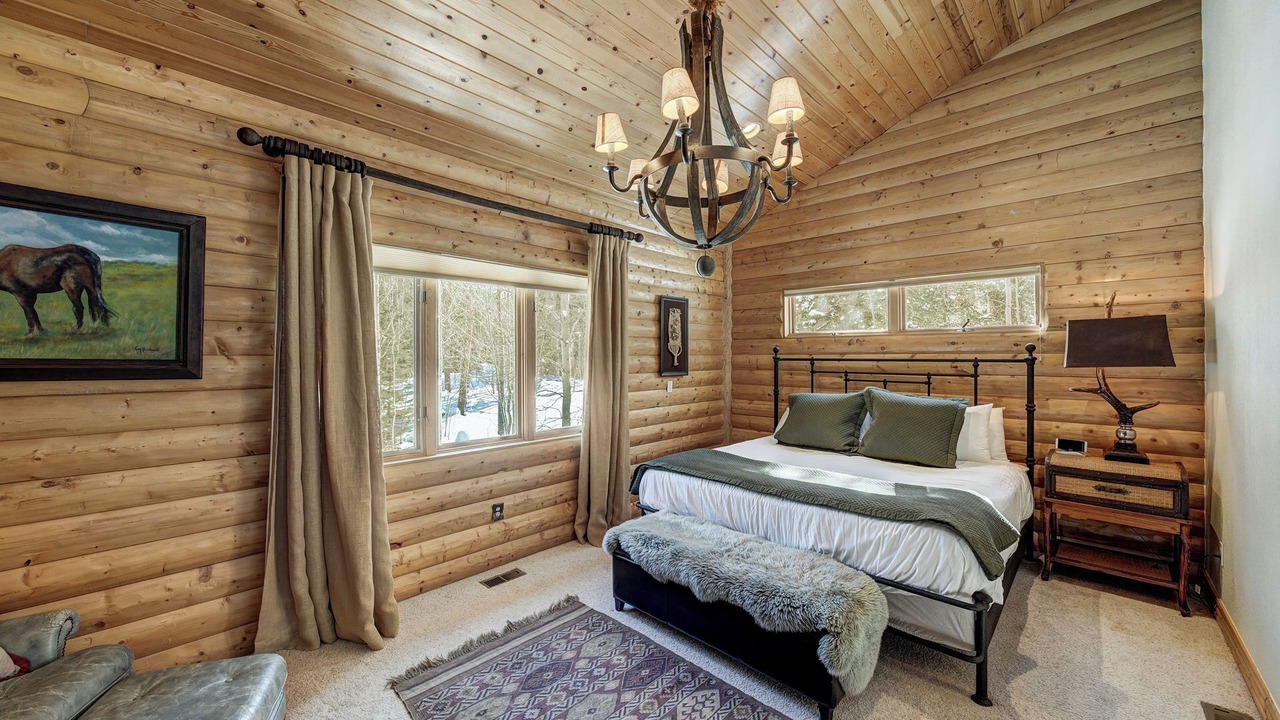 Photo of Bedroom in Breckenridge