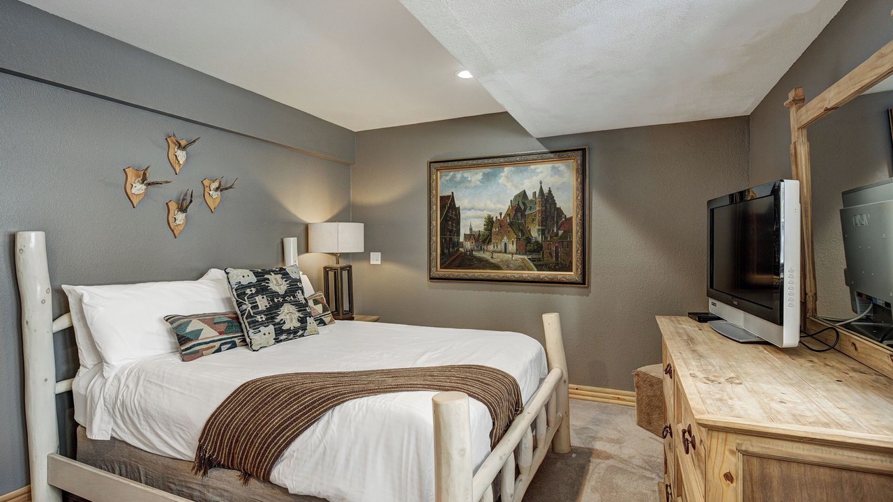Photo of Bedroom in Breckenridge