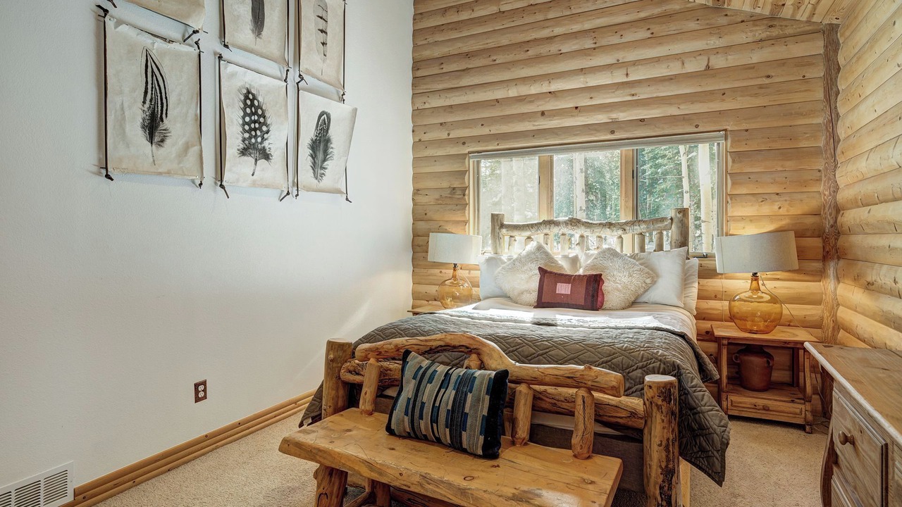 Photo of Bedroom in Breckenridge