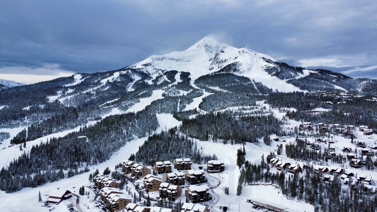 Photo of Outdoor in Powder Ridge