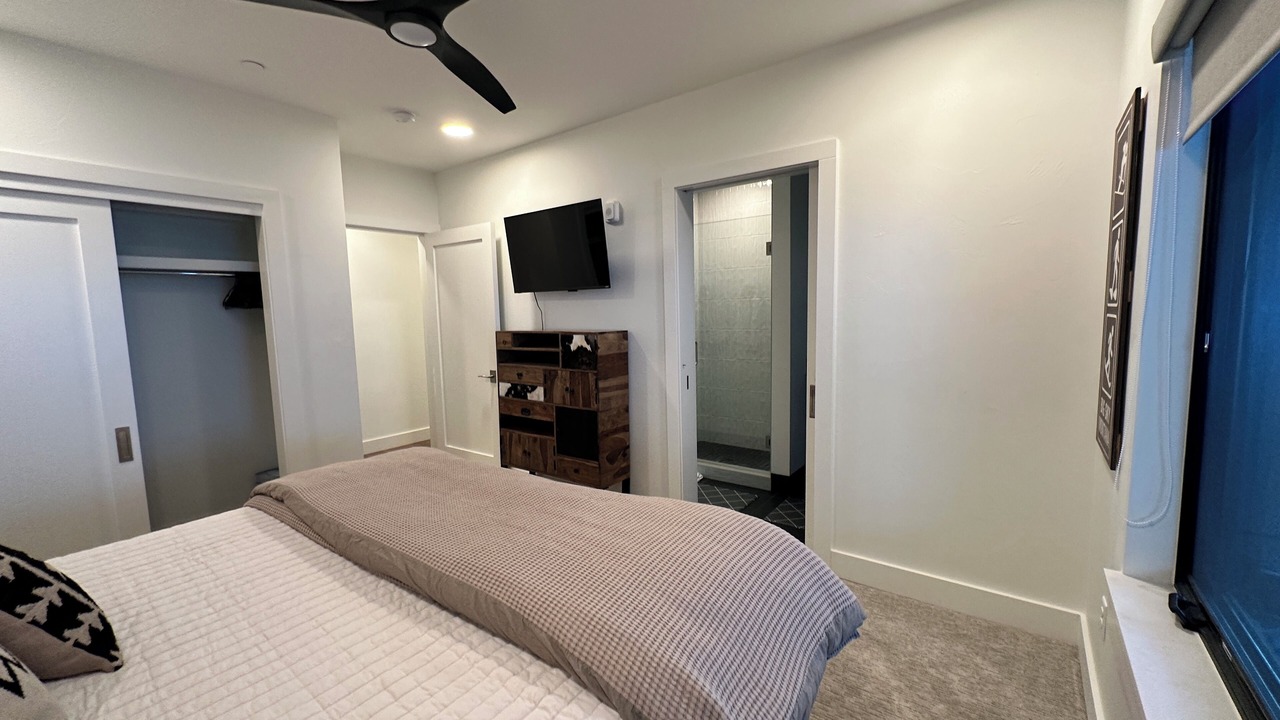 Photo of Bedroom in Powder Ridge
