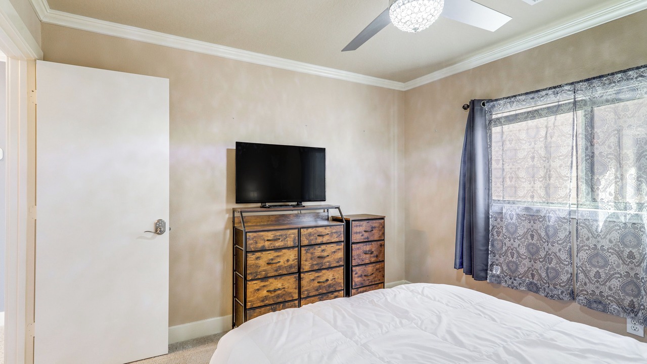 Photo of Bedroom in Lakeville