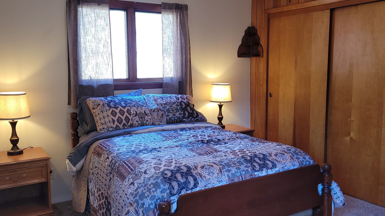 Photo of Bedroom in Hancock
