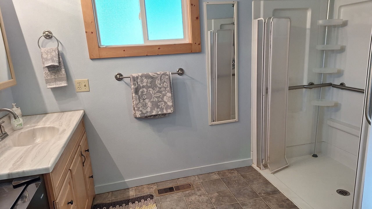 Photo of Bathroom in Sheridan