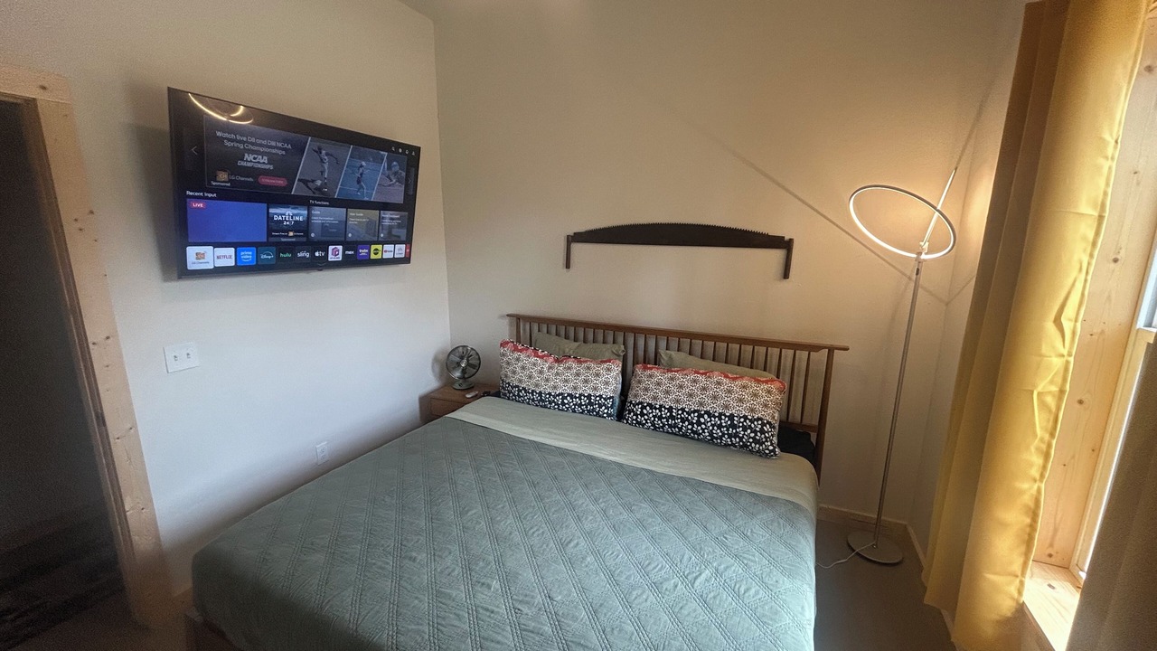 Photo of Bedroom in Mannford