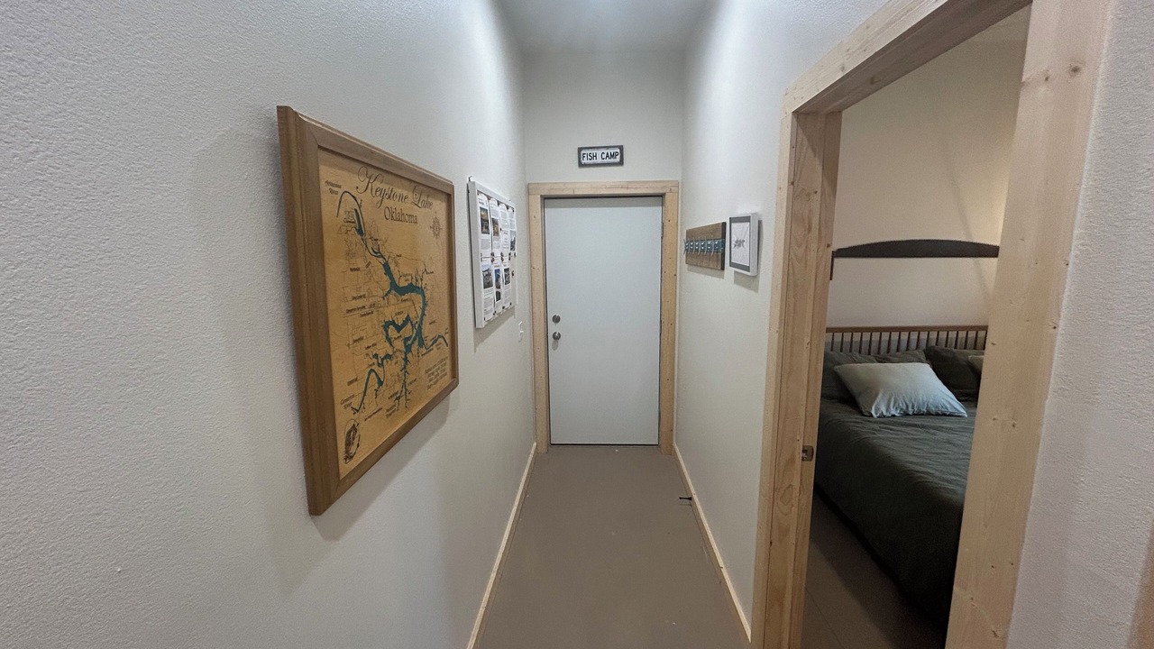 Photo of Bedroom in Mannford