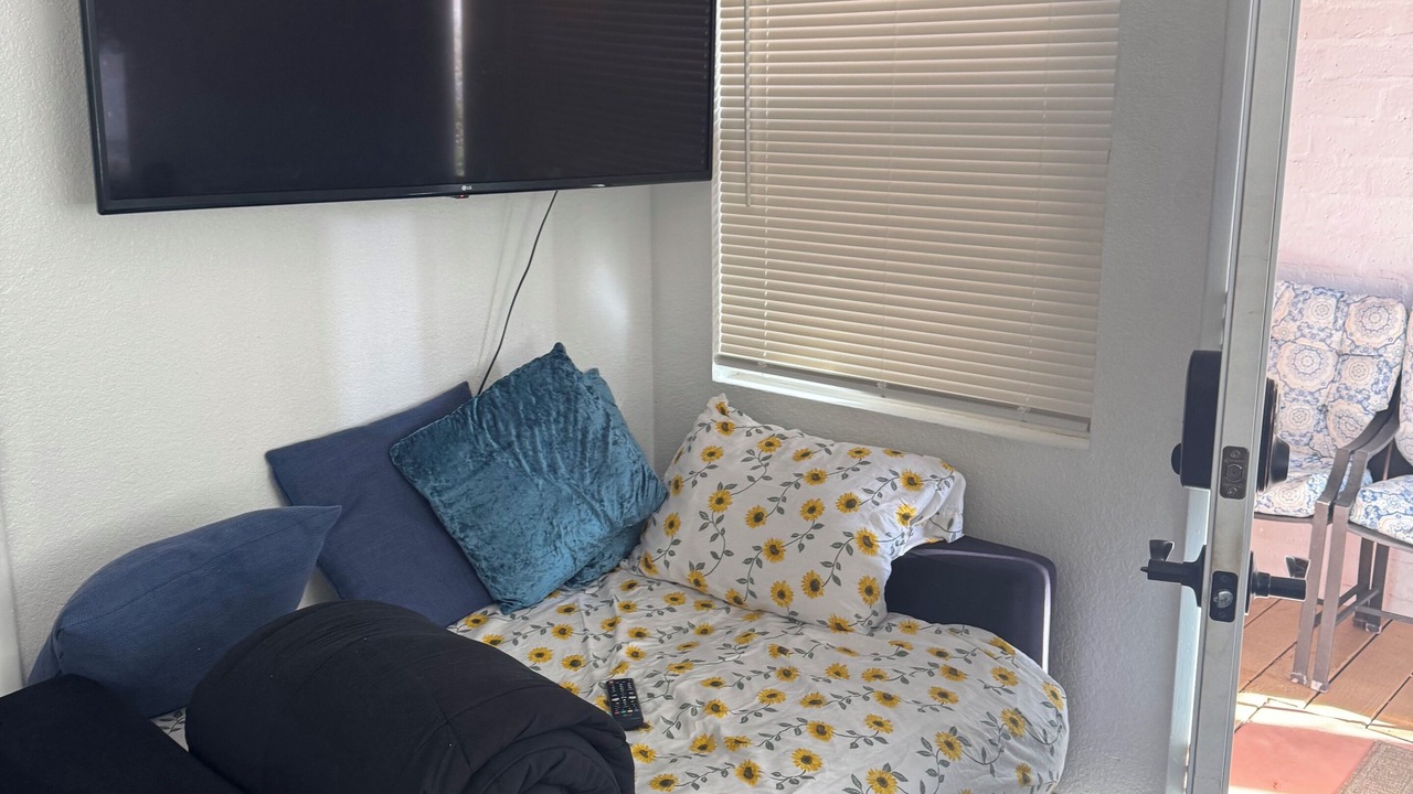 Photo of Bedroom in Mission Beach