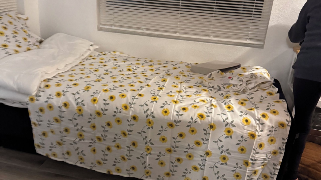 Photo of Bedroom in Mission Beach