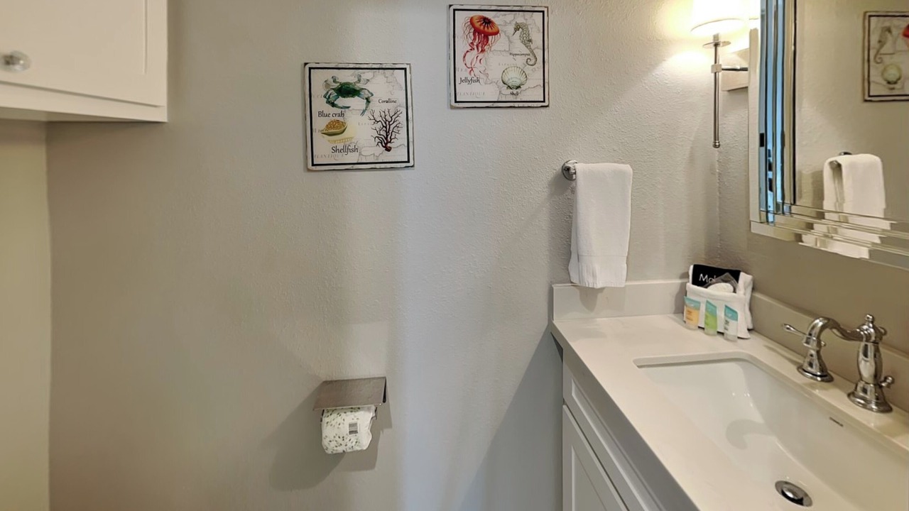 Photo of Bathroom in Terramar Beach