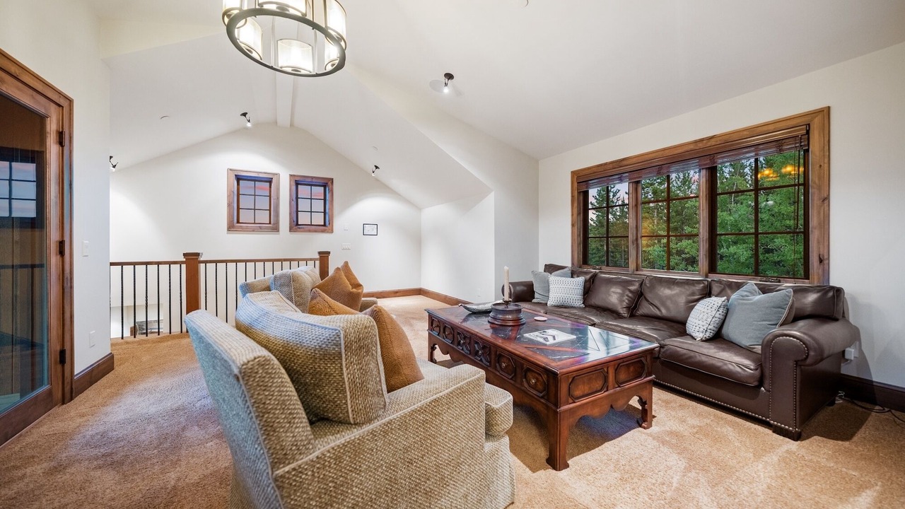 Photo of Livingroom in Spanish Peaks