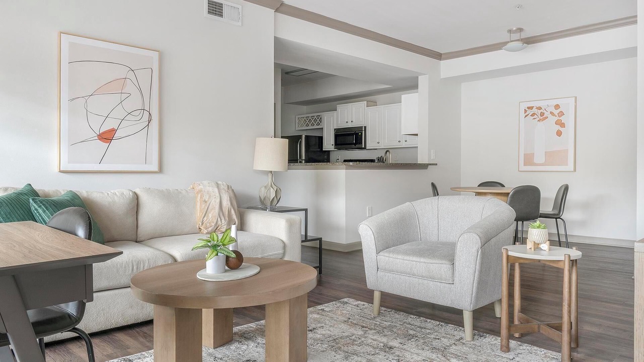 Photo of Livingroom in Piedmont Heights