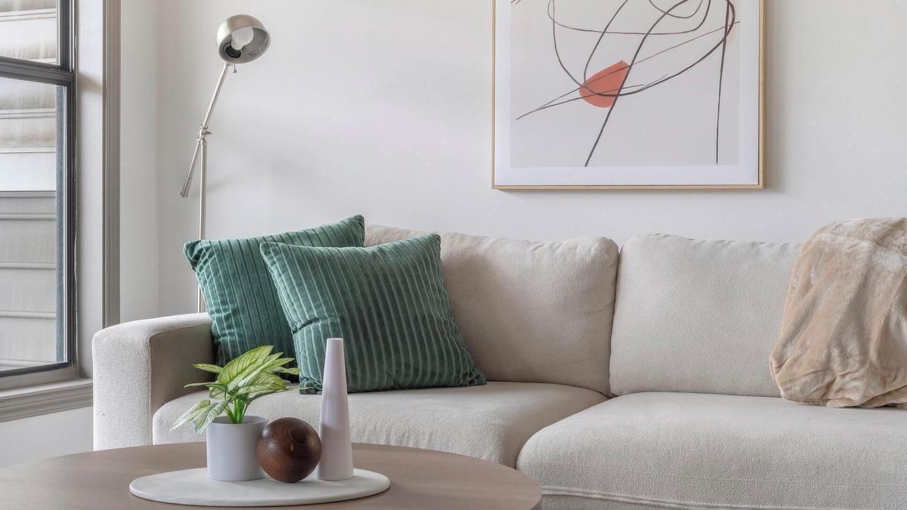 Photo of Livingroom in Piedmont Heights