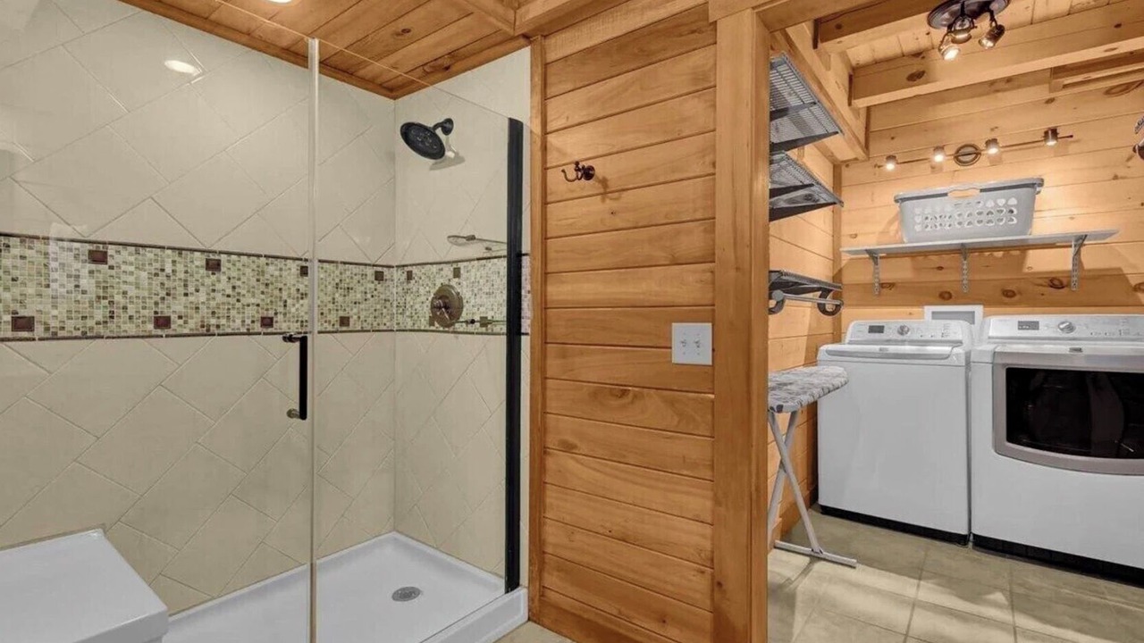 Photo of Bathroom in Laurelville