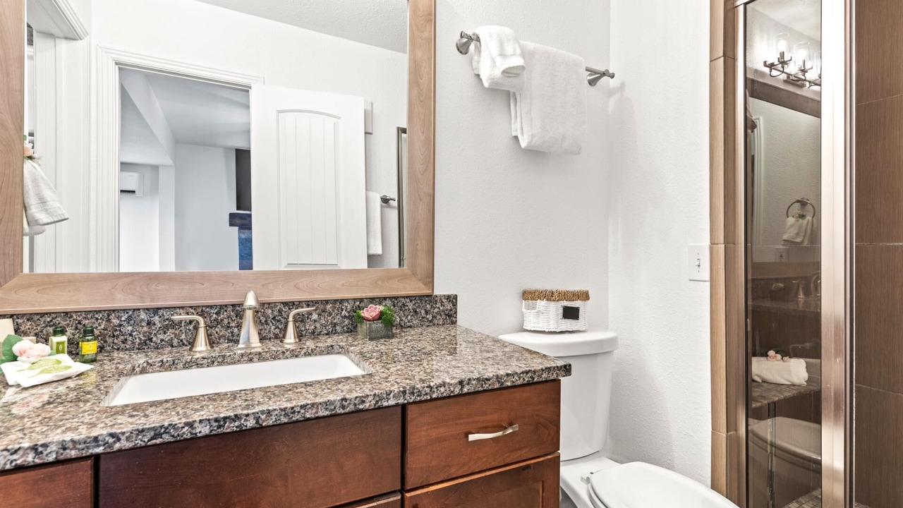 Photo of Bathroom in Park Meadows