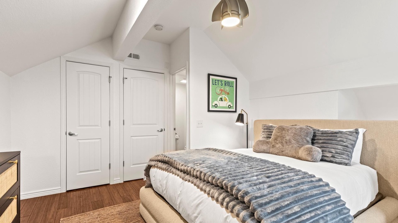 Photo of Bedroom in Park Meadows