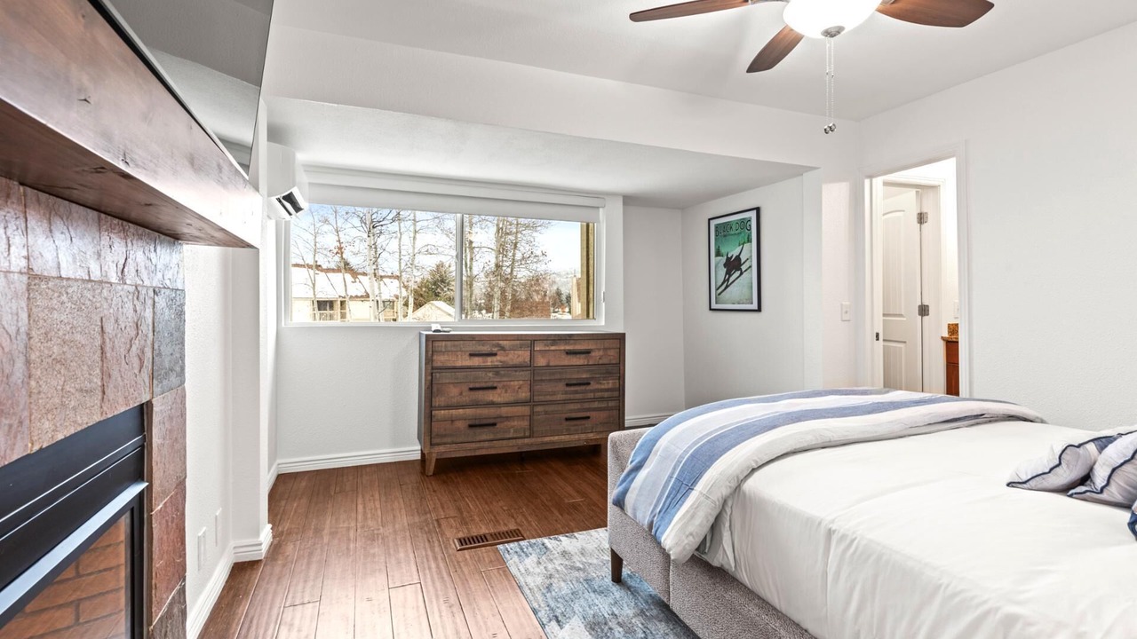 Photo of Bedroom in Park Meadows